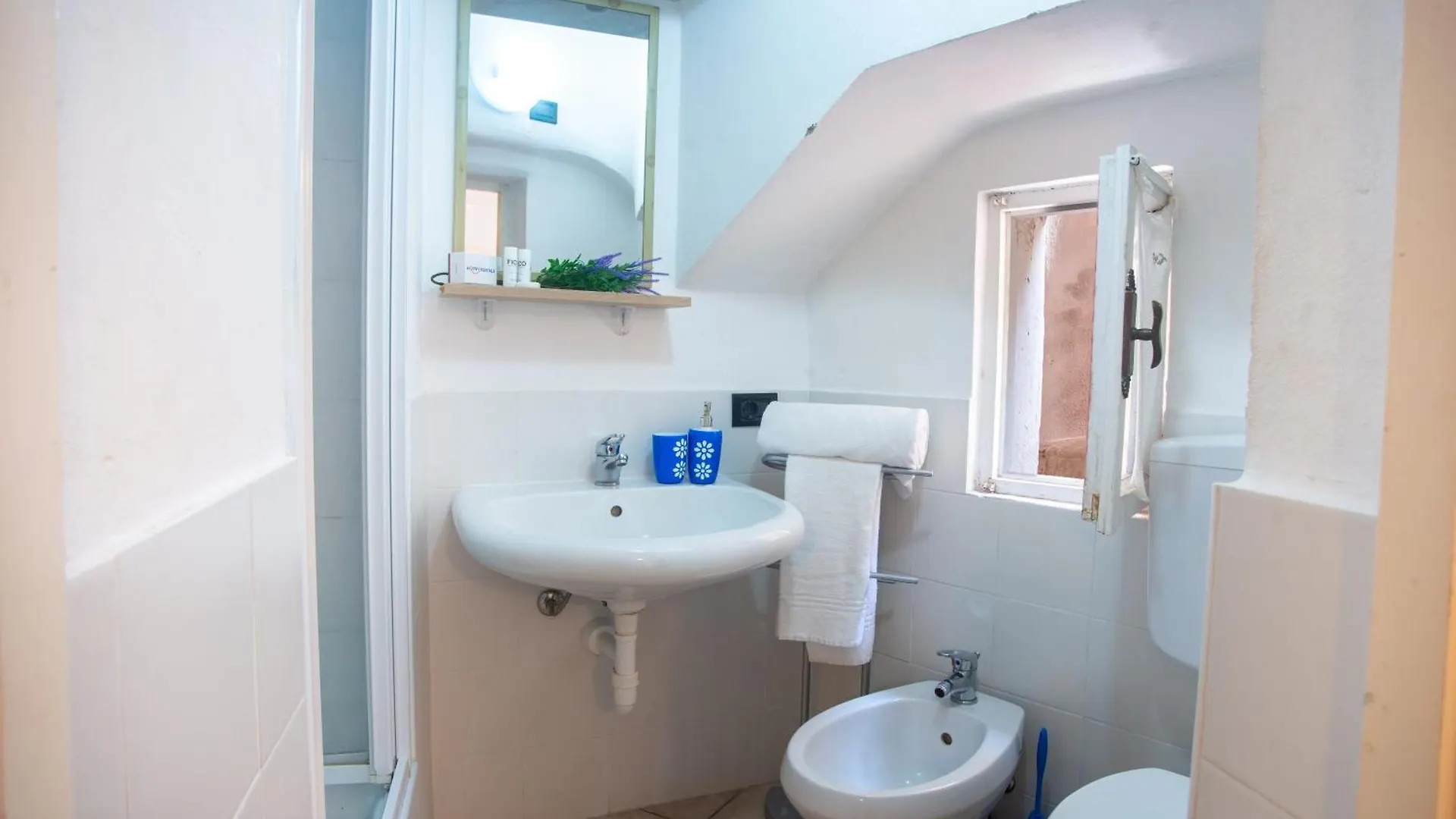 Piccolo Loft - Happy Rentals Sanremo